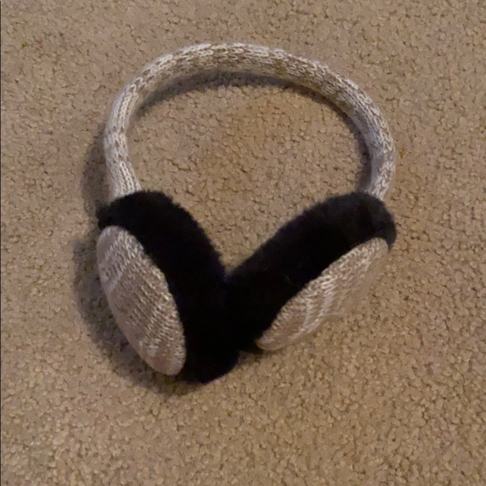 Ear muffs